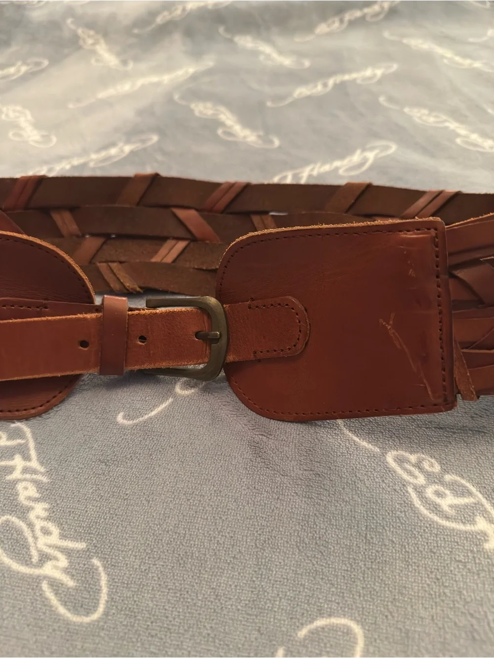 Vintage-Style Brown Leather Braided Wide Fashion Belt with a Buckle Closure
